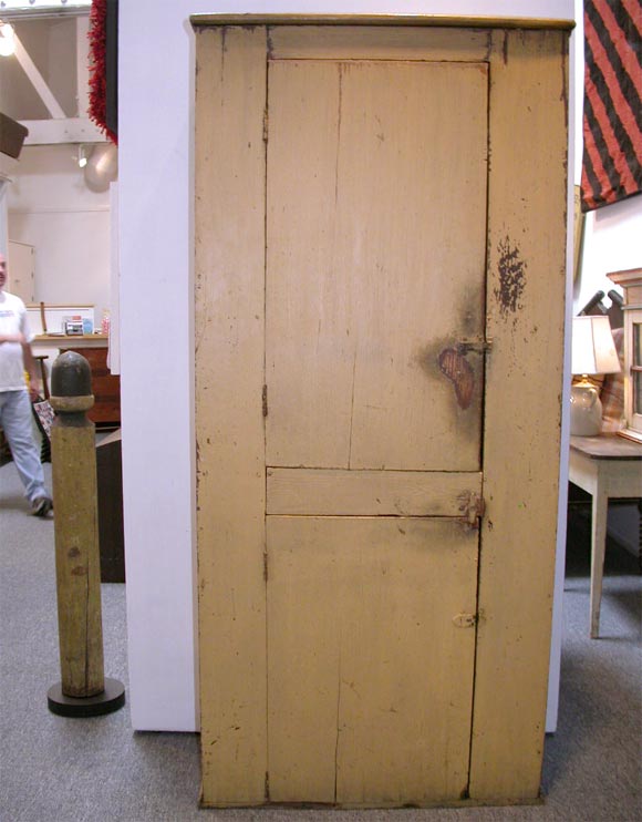19THC ORIGINAL PAINTED WALL CUPBOARD
