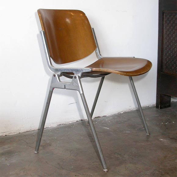 Late 20th Century Set of 16 Italian Castelli Designed Chairs