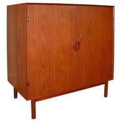 2-door teak chest by Peter Hvidt