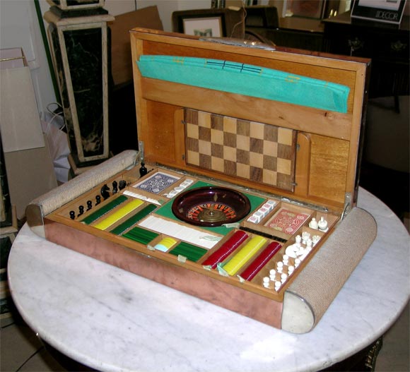 An Exceptional Art Deco Gaming Set 2