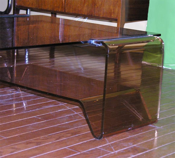 brown acrylic table
