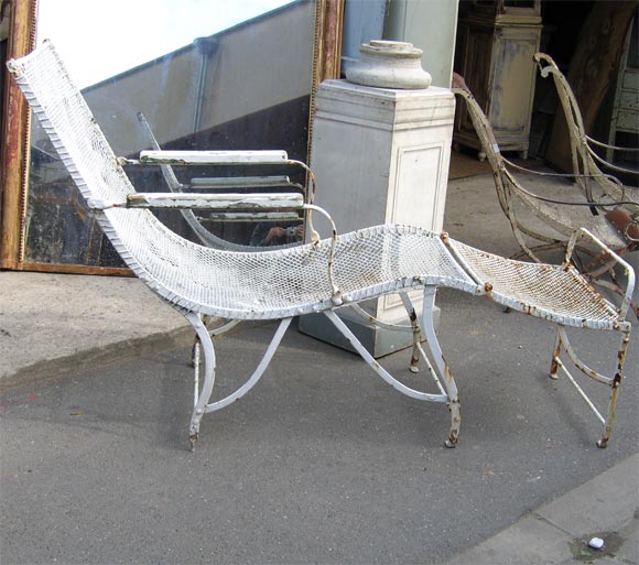 Metal Deck-Chairs For Sale 1