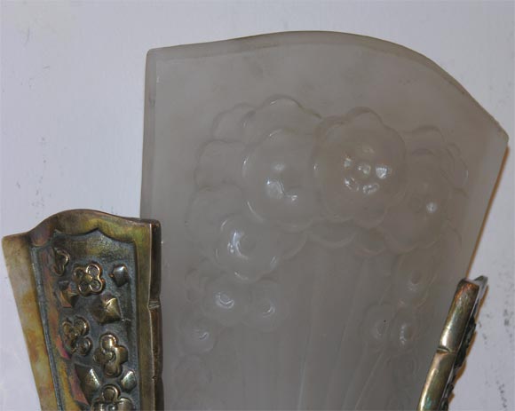 French Art Deco Wall Sconces by Muller Frères In Good Condition For Sale In Bridgewater, CT