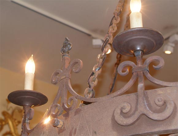 Spanish baroque wrought-iron chandelier For Sale 3