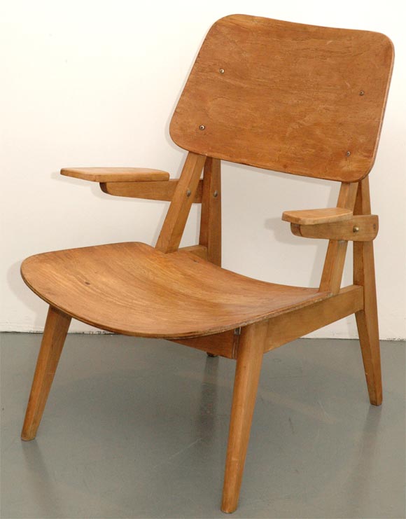 Unique primitive chairs made of plywood and oak.