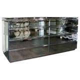 Elegant 8-Drawer Mirrored Dresser