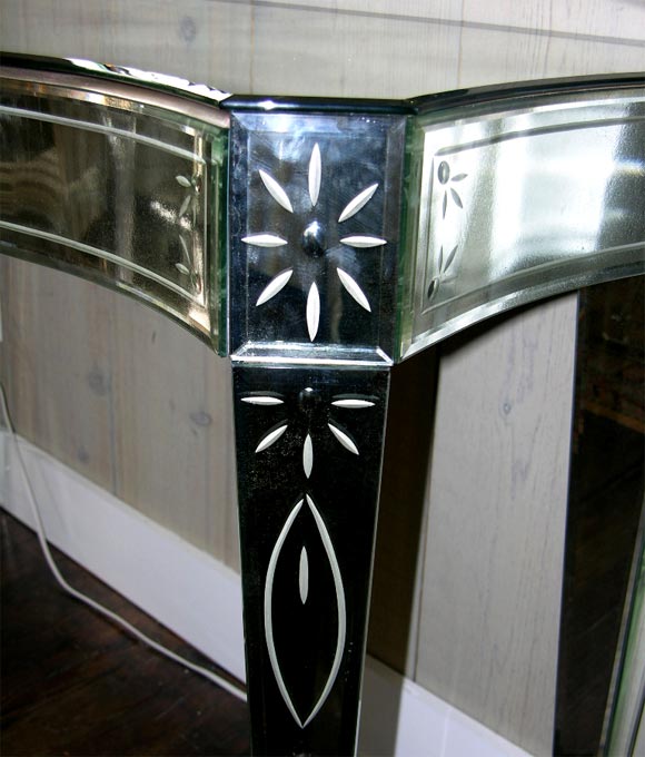 20th Century Venetian Mirrored 3-Drawer Console For Sale