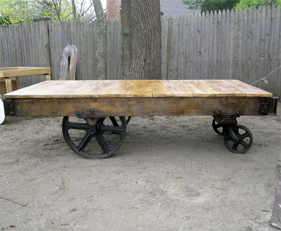 Nutting Factory Cart In Excellent Condition For Sale In New York, NY