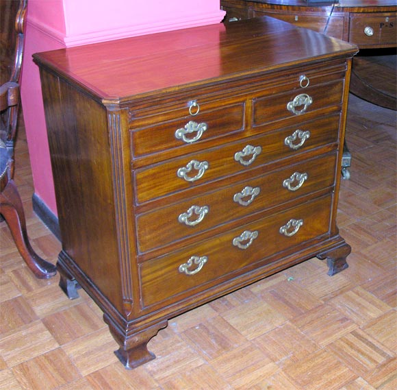 Georgian Mahogany Batchelors Chest