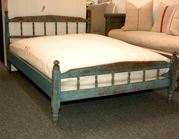 19THC ORIGINAL POWDOR BLUE PAINTED SPINDLE BED. GREAT OLD PATINA CIRCA 1850-1860 WONDERFUL FORM AND SURFACE FROM PENNSYLVANIA.