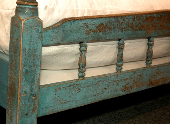 Wood 19THC ORIGINAL  POWDOR BLUE PAINTED SPINDLE  BED