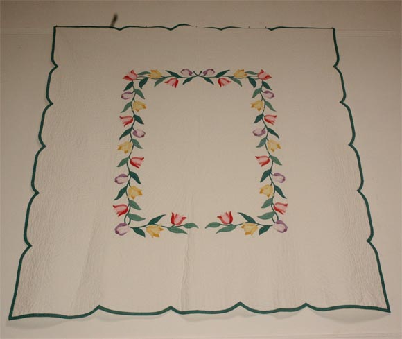 1930'S FLORA APPLIQUE QUILT