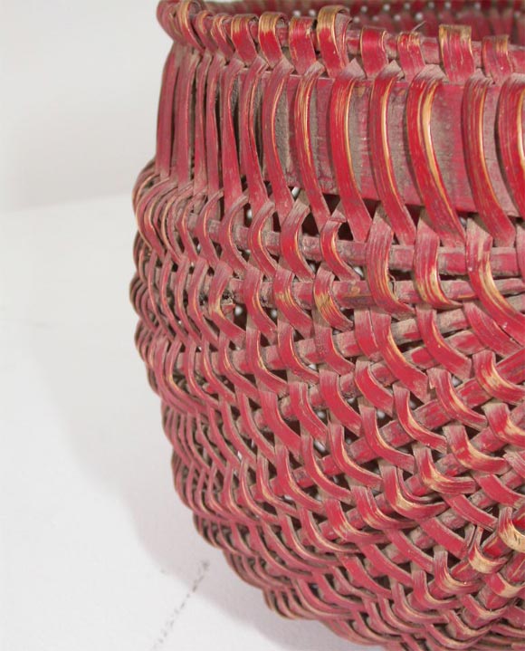 19THC PAINTED  BUTTOCKS BASKET 4