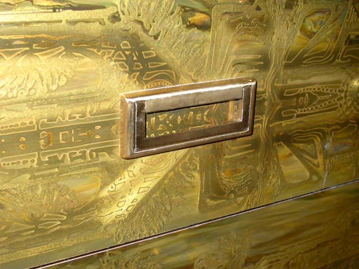 Mid-20th Century Acid Etched chest of drawers in the style of Laverne