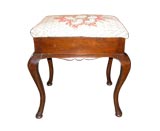 Mahogany Queen Anne Style Storage Bench