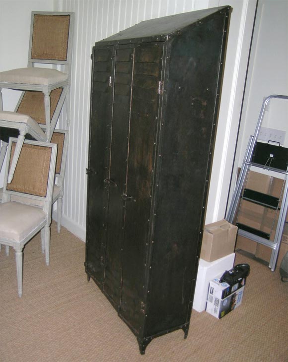 Three door locker set.