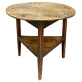 18th c. English Cricket Table with Undertier
