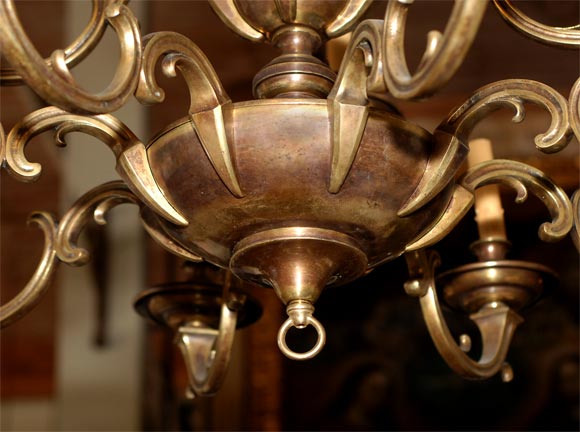 Elegant Continental/Baroque-Style 12-Arm Bronze Chandelier 2