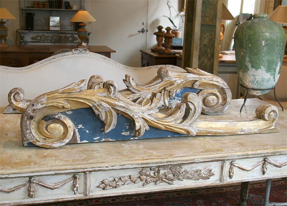 Pair carved fragments