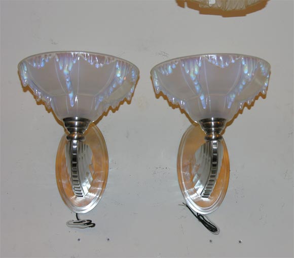 French Art Deco Wall Sconces In Excellent Condition For Sale In Bridgewater, CT
