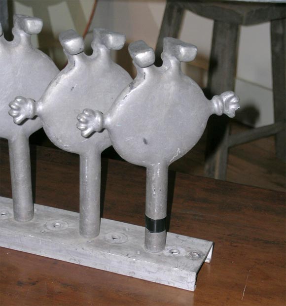 can m&ms mold
