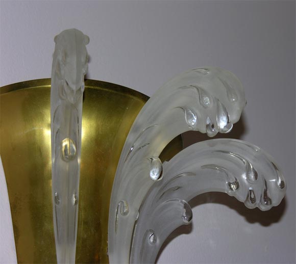Pair of French Art Deco Wall Sconces In Good Condition For Sale In Bridgewater, CT