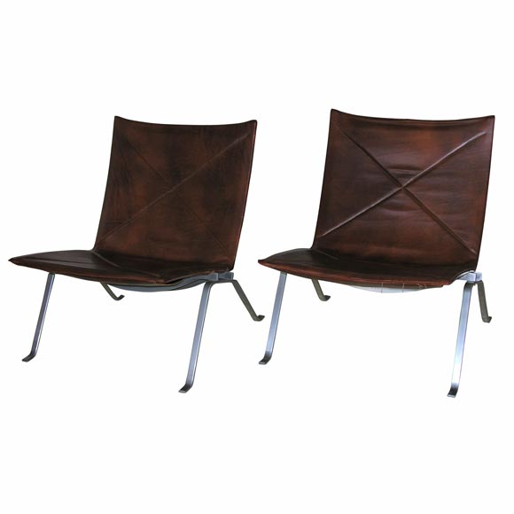 Pair of PK-22 Lounge Chairs by Poul Kjaerholm For Sale