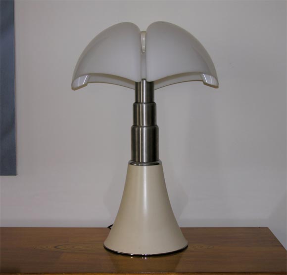 Pipistrello Lamp by Gae Aulenti