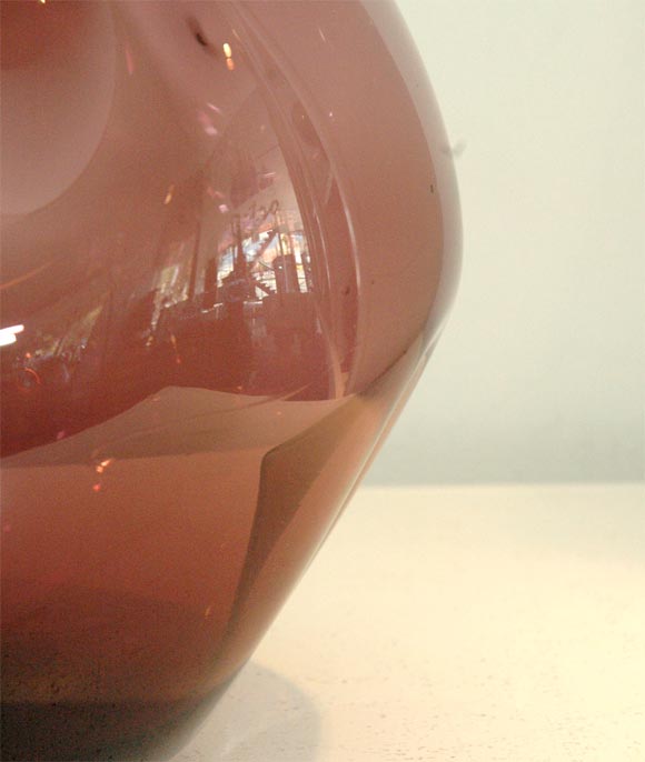 20th Century BLENKO PINCHED GLASS VASE For Sale