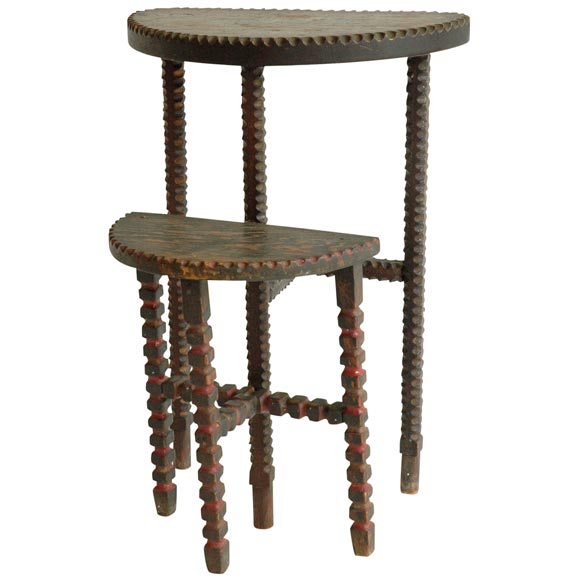 19THC CHIPPED CARVED/TRAMP ART HALF ROUND PLANT STAND