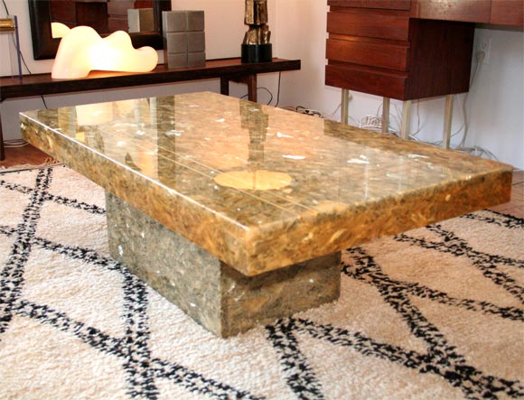 Table basse en résine française