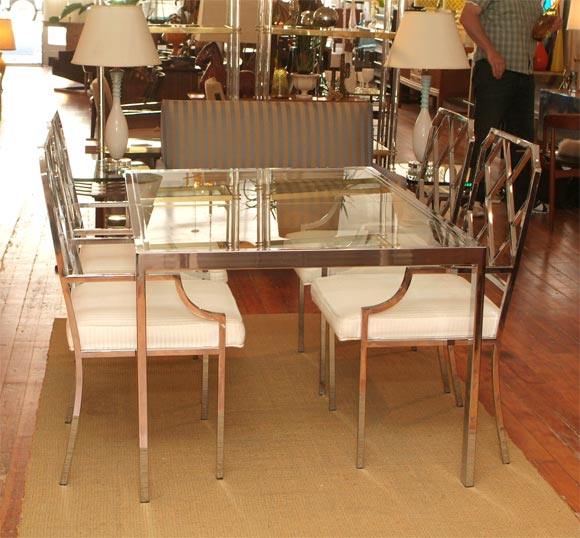 Chic Chinese Chippendale Dining Set
