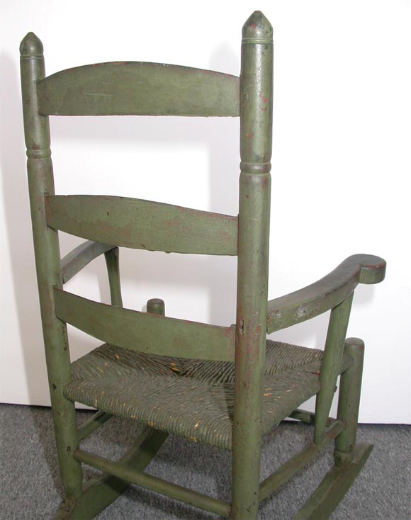 Wood 19THC EARLY NEW ENGLAND ROCKING CHAIR
