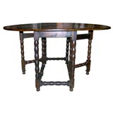 19th century English Oak Gate-Leg Table