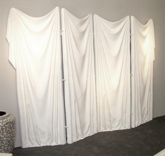Contemporary four-panel screen in polyester plaster by Marc Bankowsky.