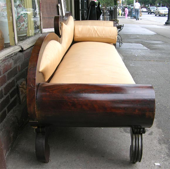 Mahogany Antique Recamier For Sale