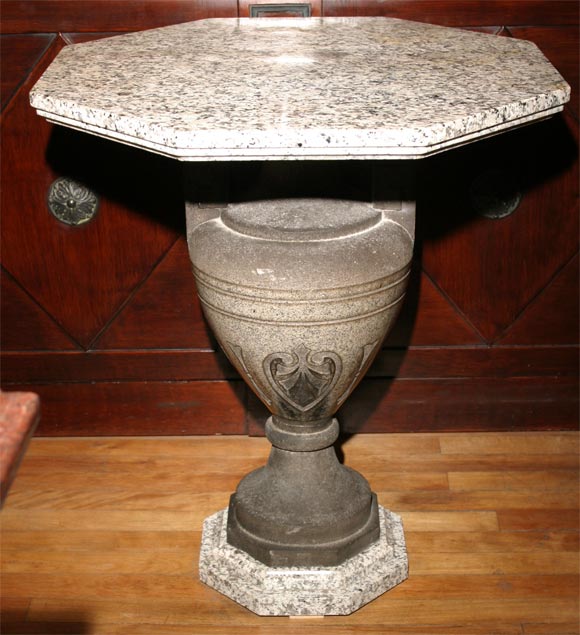 19th Century Carved Two Color Granite Table In Good Condition For Sale In Hudson, NY