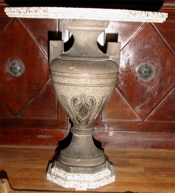 19th Century Carved Two Color Granite Table For Sale 4
