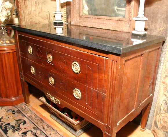 18th Century Two-Drawer French Commode For Sale 2