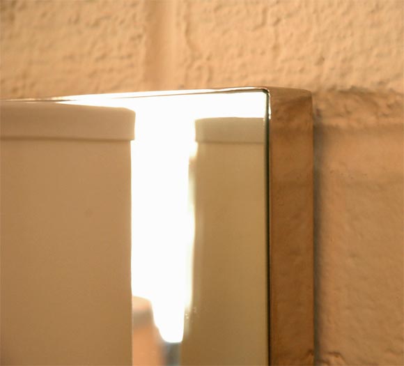 Paul Marra Two-Arm Mirror Back Sconce In Excellent Condition For Sale In Los Angeles, CA