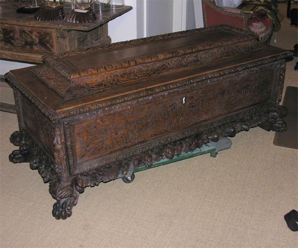 17th century Italian wedding chest
