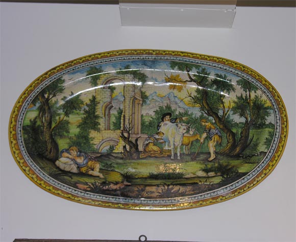 Large scale 18th century Italian Maiolica Charger
