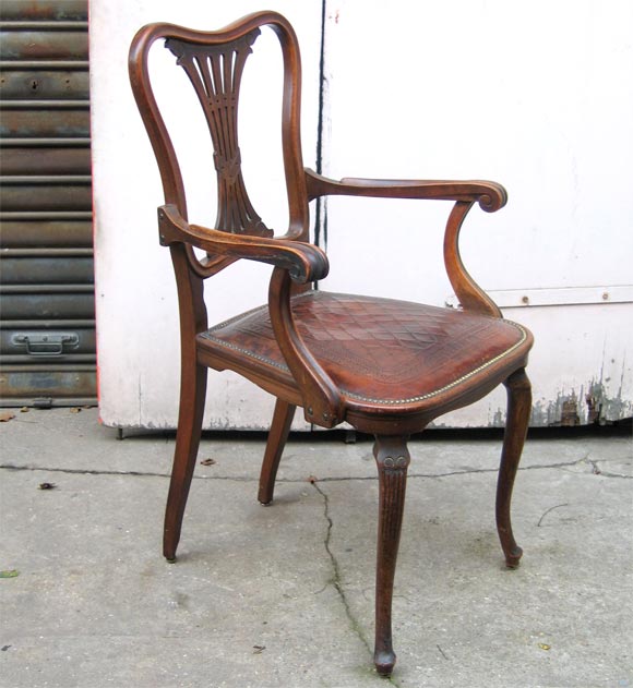 German Beautiful Biedermeier Armchair in Walnut and Leather For Sale