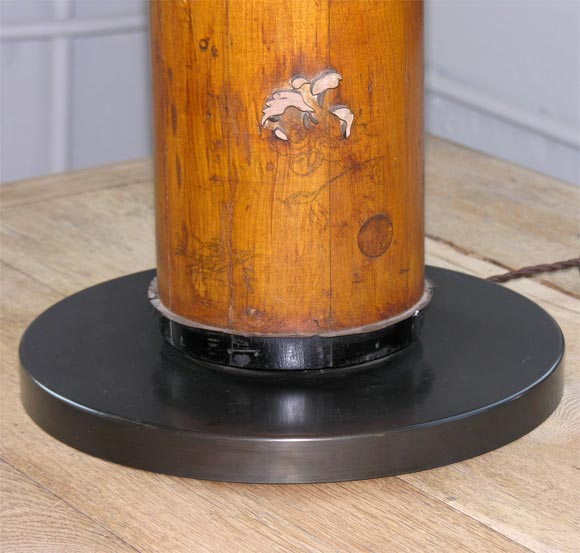 French PRINTING ROLL TABLE LAMP For Sale
