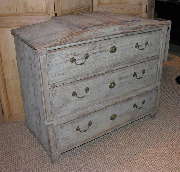 Painted Swedish three drawer commode with pediment top