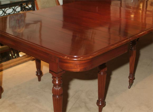 Large English Mahogany William IV Dining Table In Good Condition In San Francisco, CA