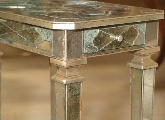 CANDACE BARNES NOW: Moderne Mirrored Side Table 1