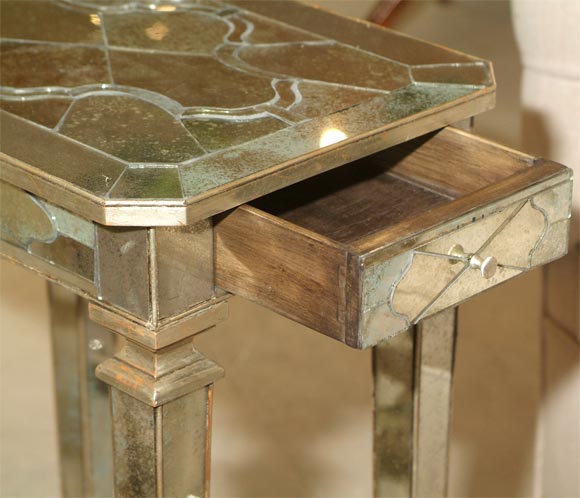 CANDACE BARNES NOW: Moderne Mirrored Side Table 2