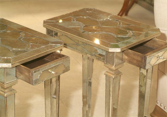 CANDACE BARNES NOW: Moderne Mirrored Side Table 3