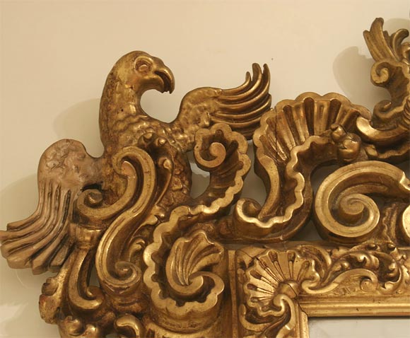 French 19th Century Giltwood Mirror with Parrots For Sale 1